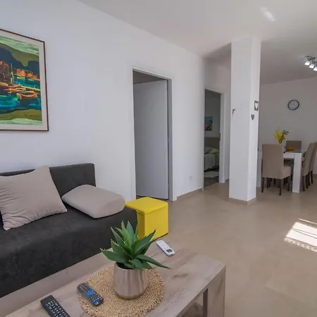 Tia Mit Meerblick Apartment *